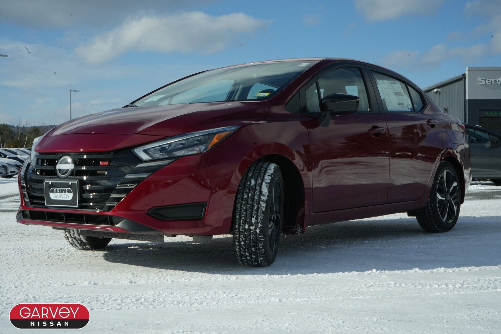 2025 Nissan Versa SR