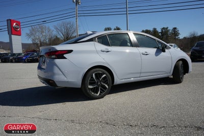 2025 Nissan Versa SR