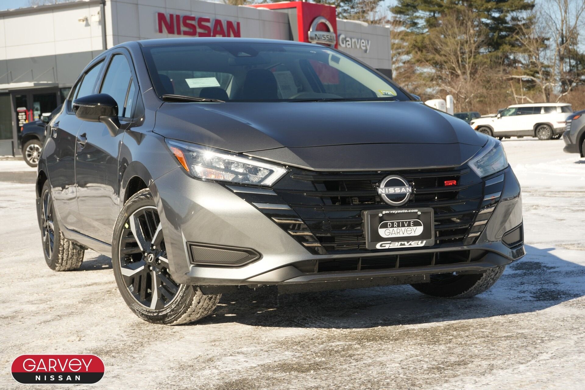 2025 Nissan Versa SR