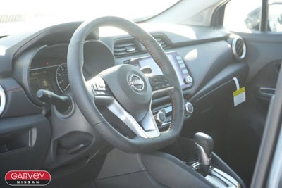 2025 Nissan Versa SR