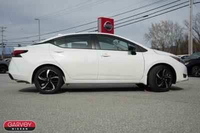 2025 Nissan Versa SR