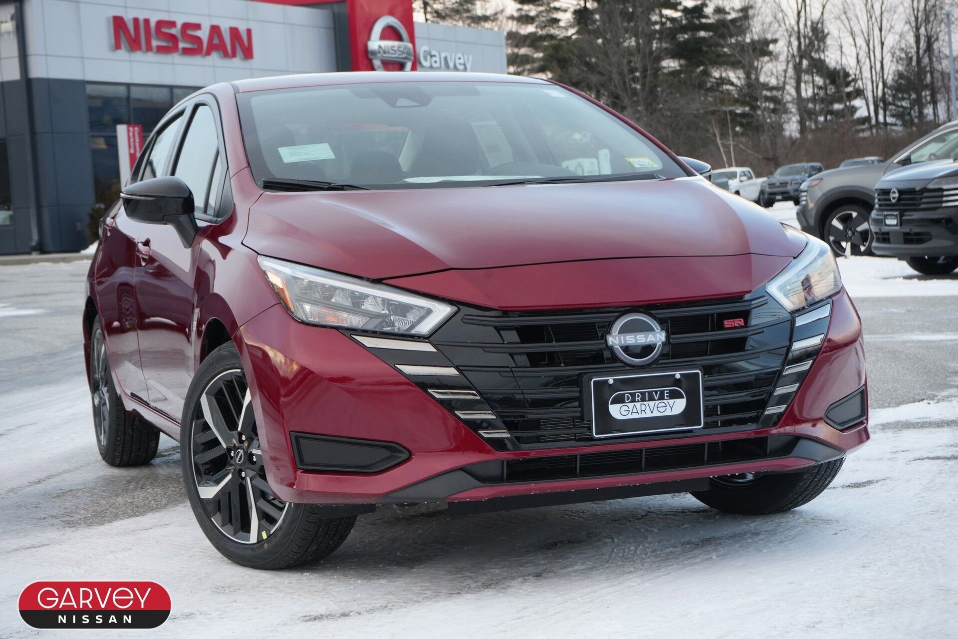 2025 Nissan Versa SR