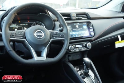 2025 Nissan Versa SR