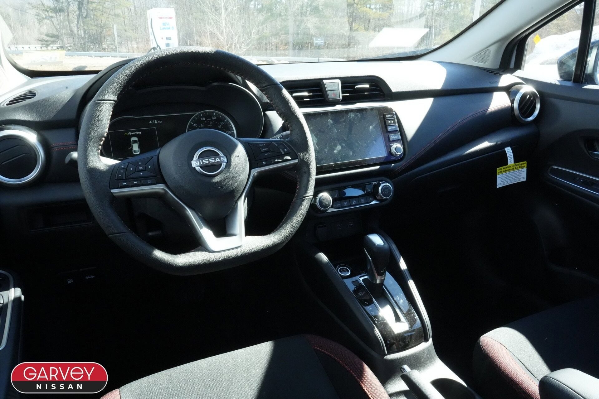 2025 Nissan Versa SR