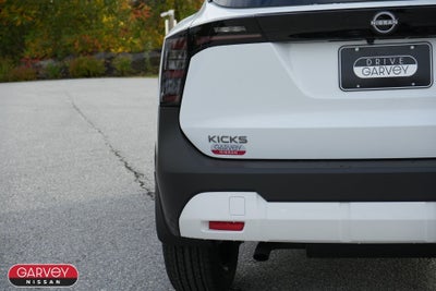 2027 Nissan Kicks SV