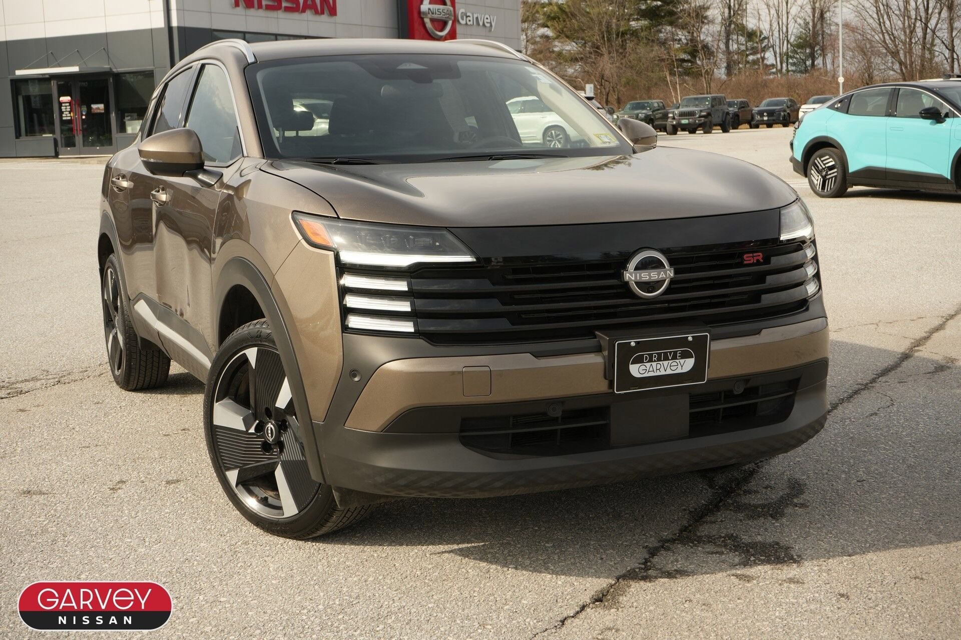 2025 Nissan Kicks SR