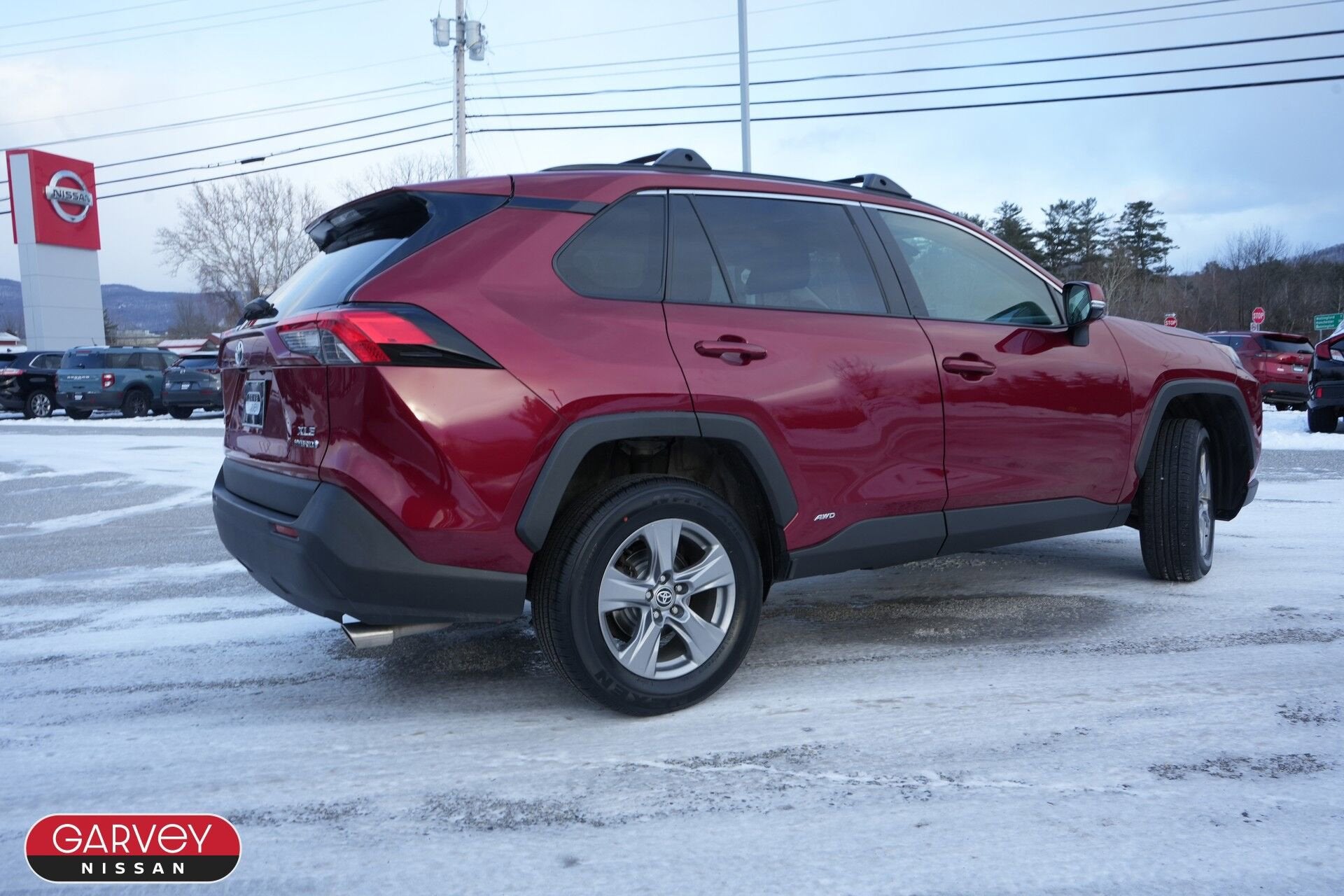 2022 Toyota RAV4 Hybrid XLE