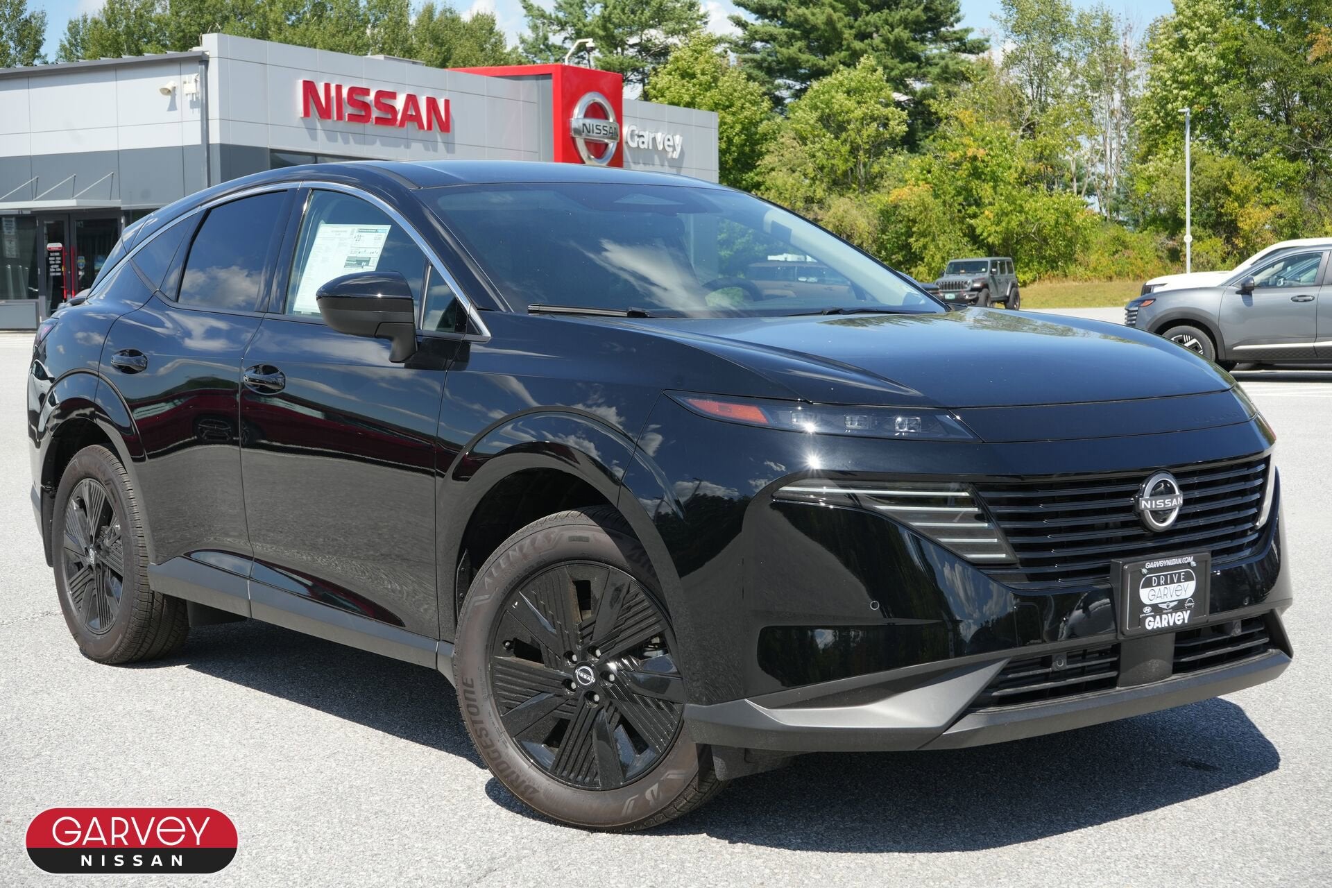 2025 Nissan Murano SV