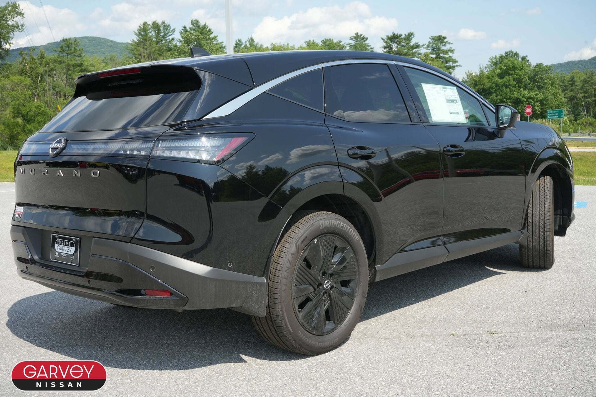 2025 Nissan Murano SV