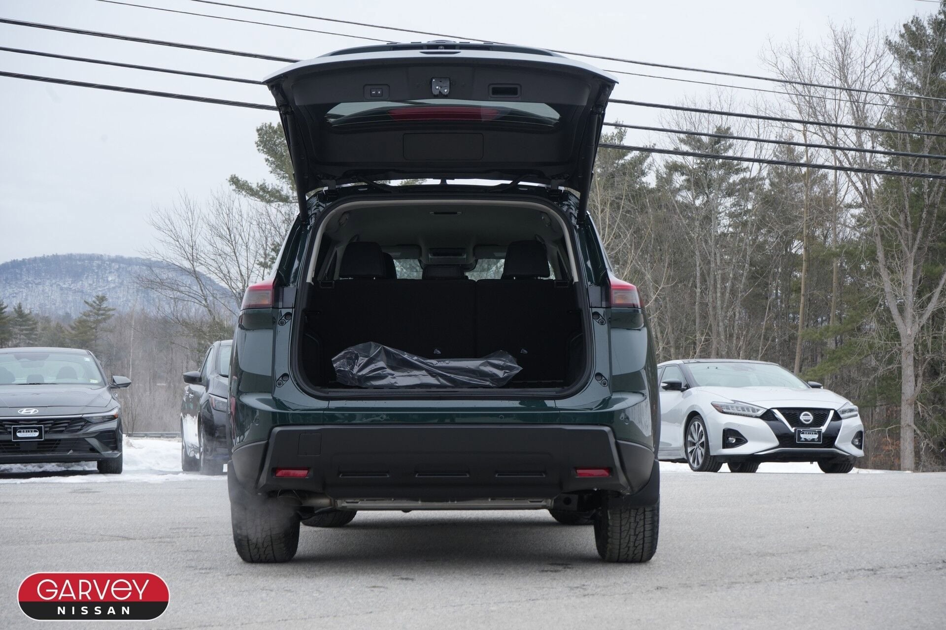 2026 Nissan Rogue Rock Creek®