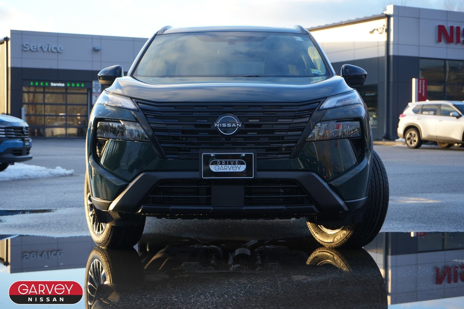 2026 Nissan Rogue Dark Armor