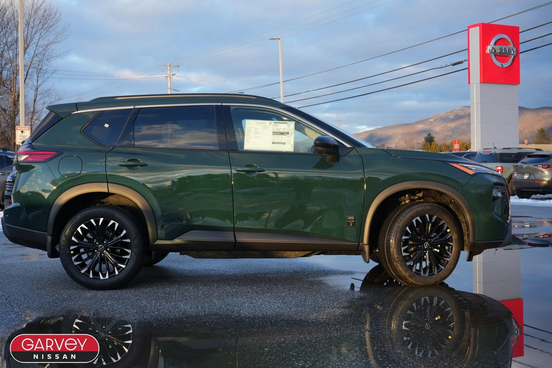 2026 Nissan Rogue Dark Armor
