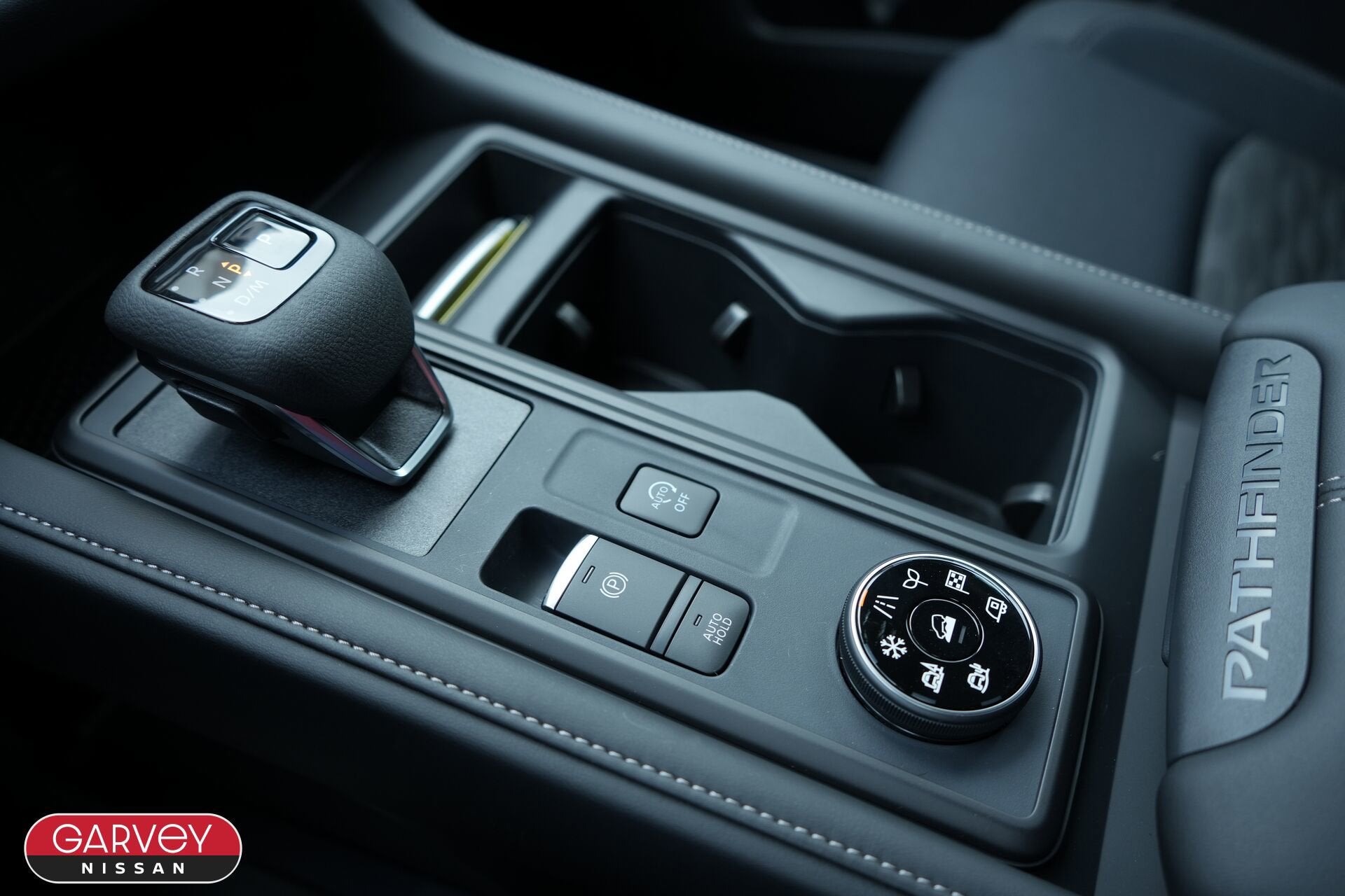 2025 Nissan Pathfinder S