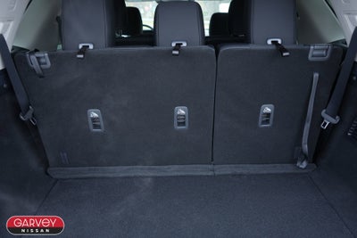 2025 Nissan Pathfinder S