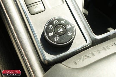 2024 Nissan Pathfinder Rock Creek®