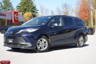 2023 Toyota Sienna Limited