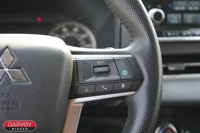 2024 Mitsubishi Outlander Base
