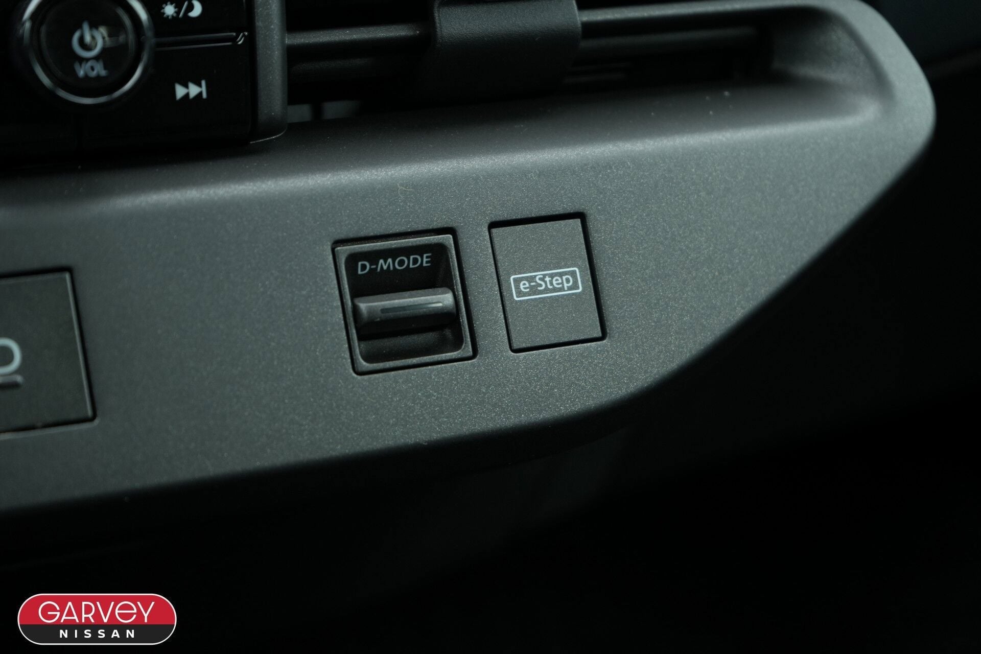 2026 Nissan LEAF SV+