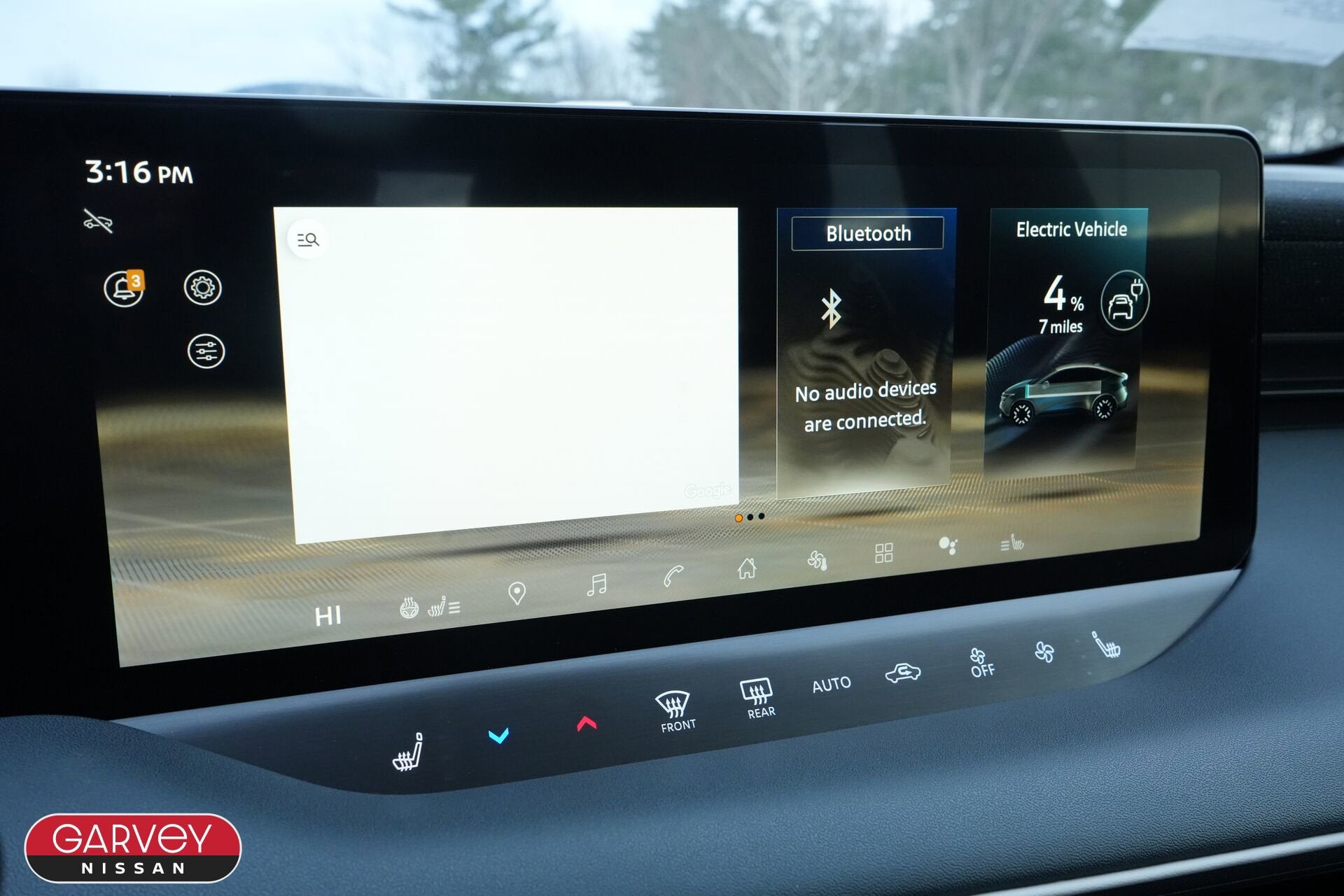 2026 Nissan LEAF Platinum+
