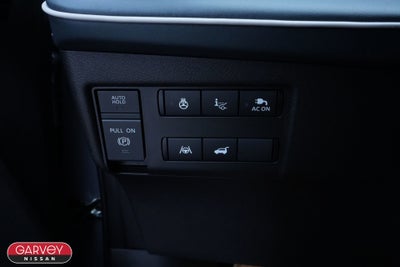 2026 Nissan LEAF Platinum+