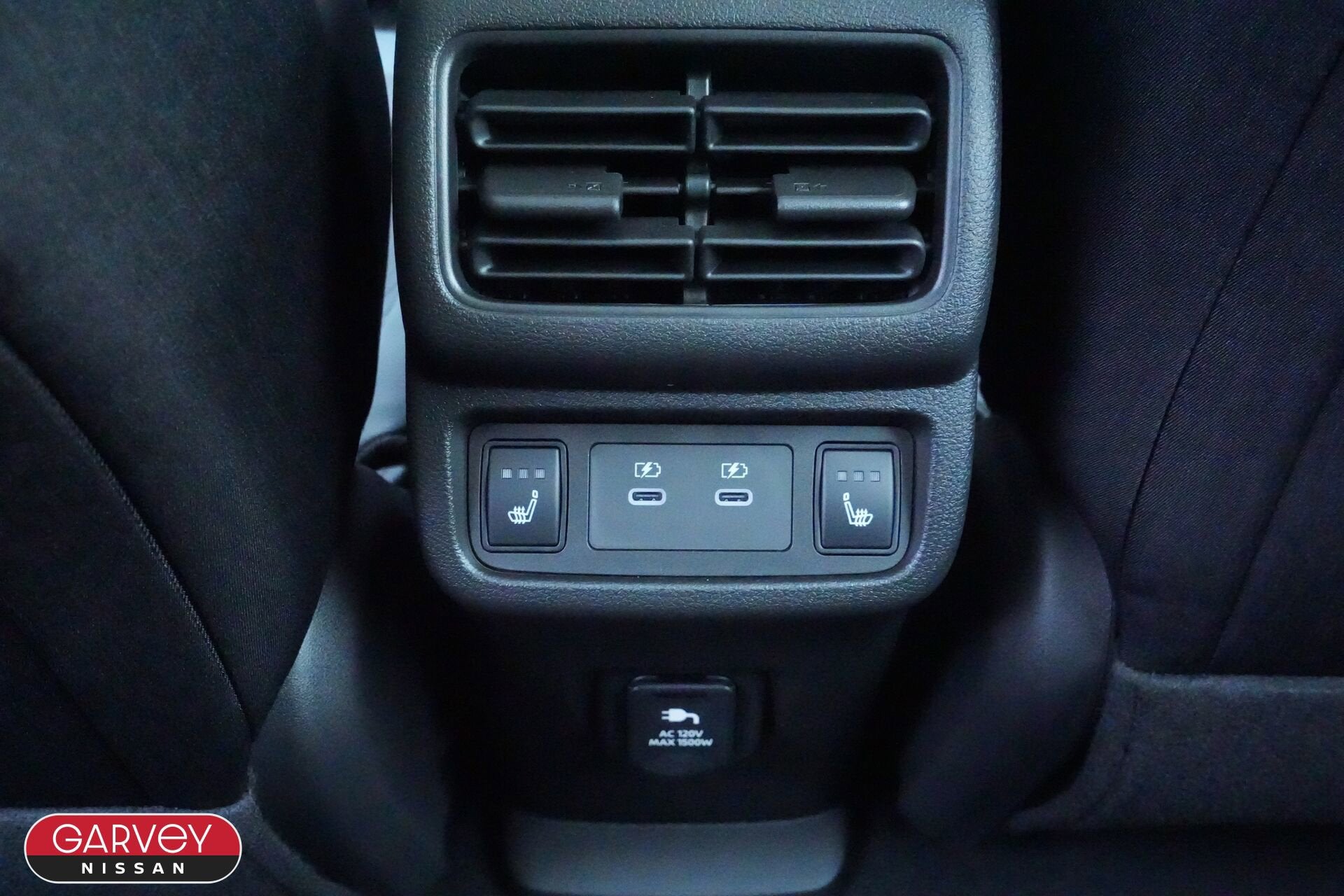 2026 Nissan LEAF Platinum+