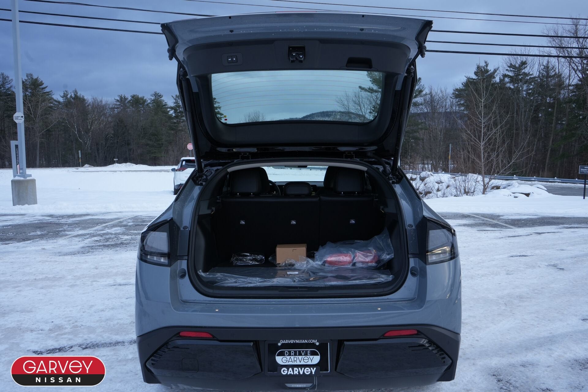 2026 Nissan LEAF Platinum+