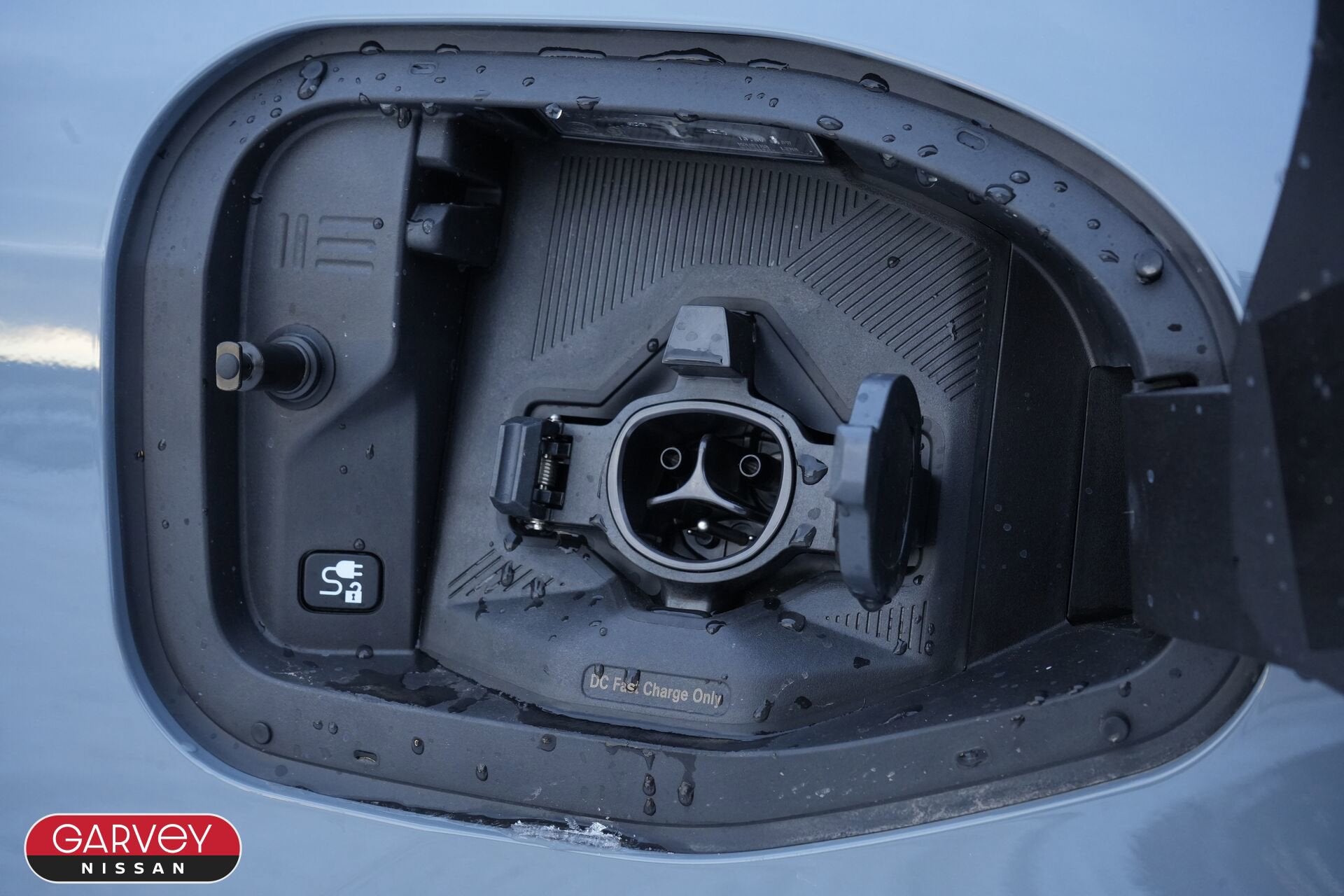 2026 Nissan LEAF Platinum+