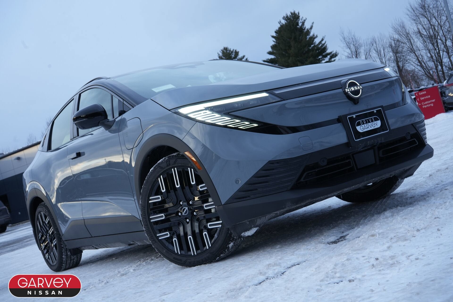 2026 Nissan LEAF Platinum+