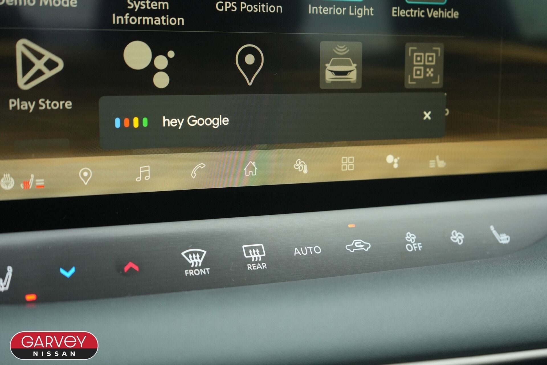 2026 Nissan LEAF Platinum+