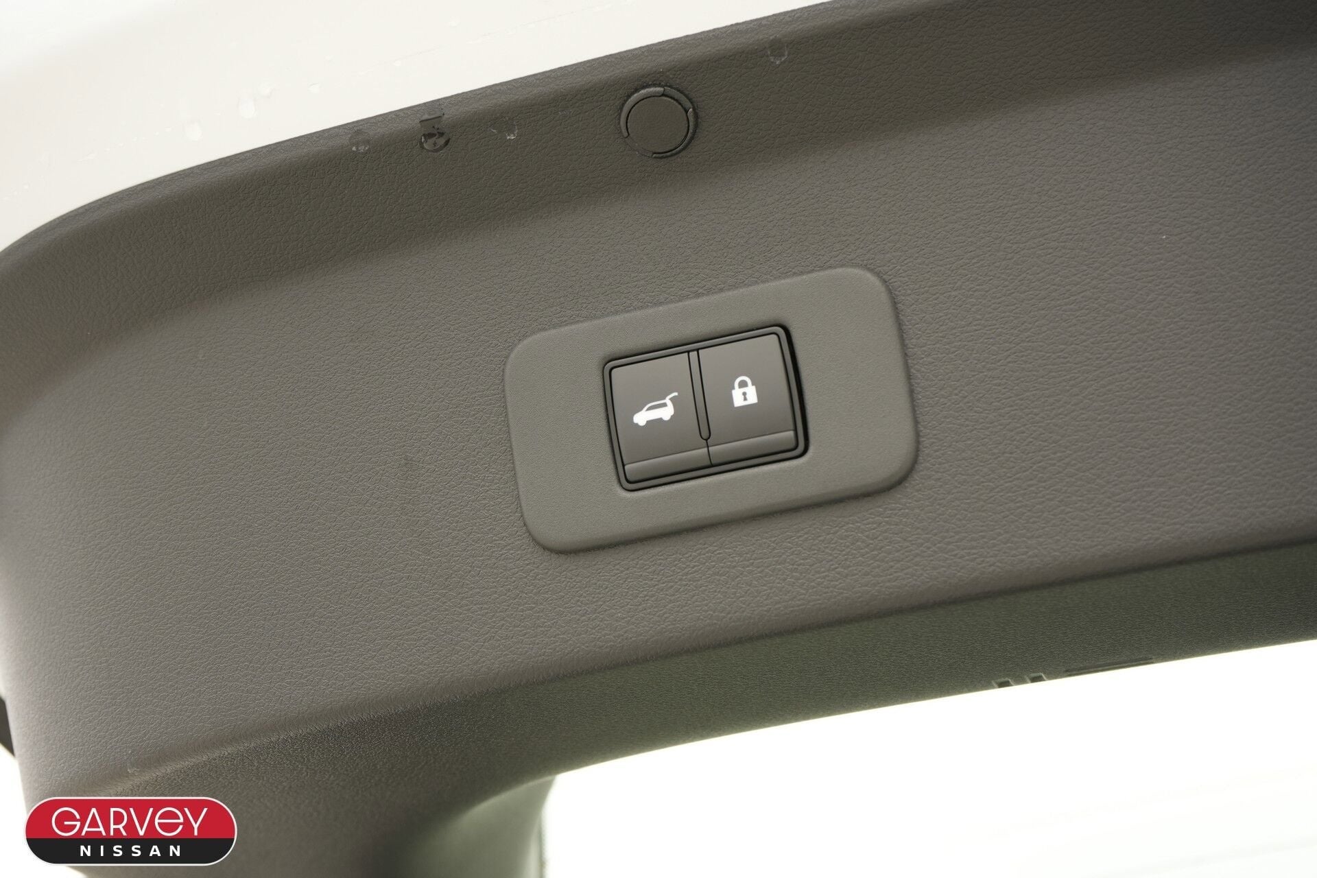 2026 Nissan LEAF Platinum+