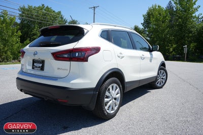 2022 Nissan Rogue Sport SV