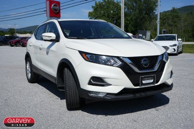 2022 Nissan Rogue Sport SV