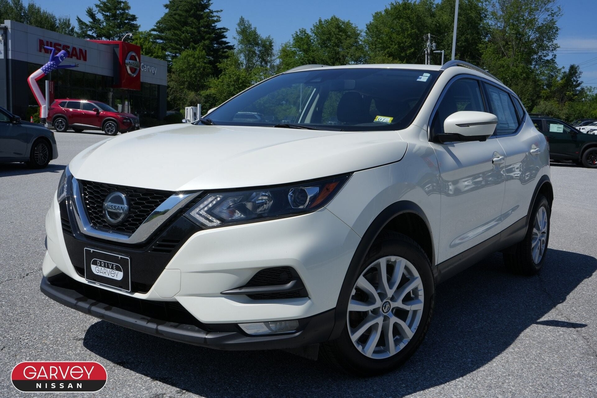 2022 Nissan Rogue Sport SV