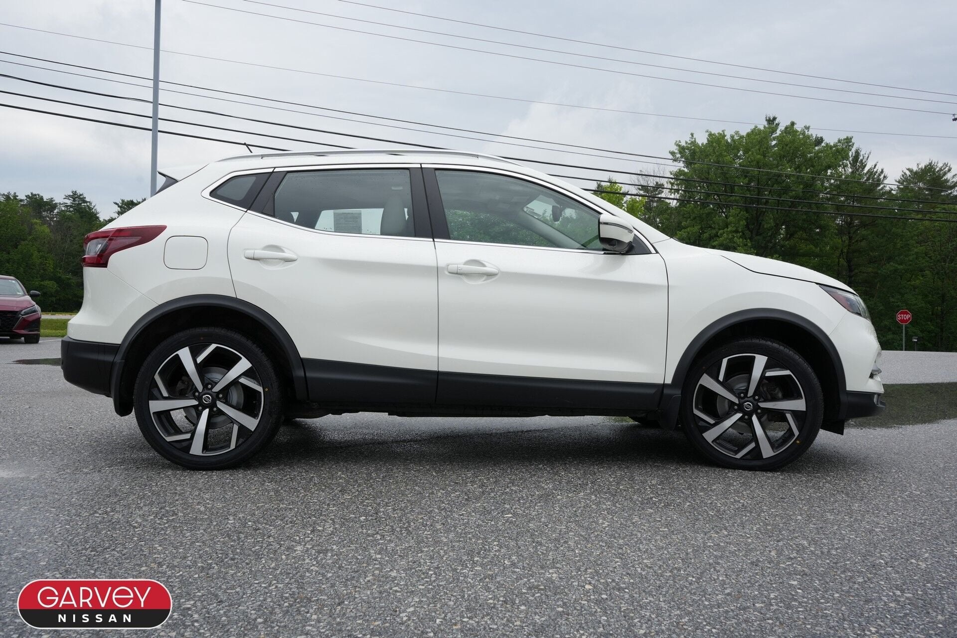 2022 Nissan Rogue Sport SL