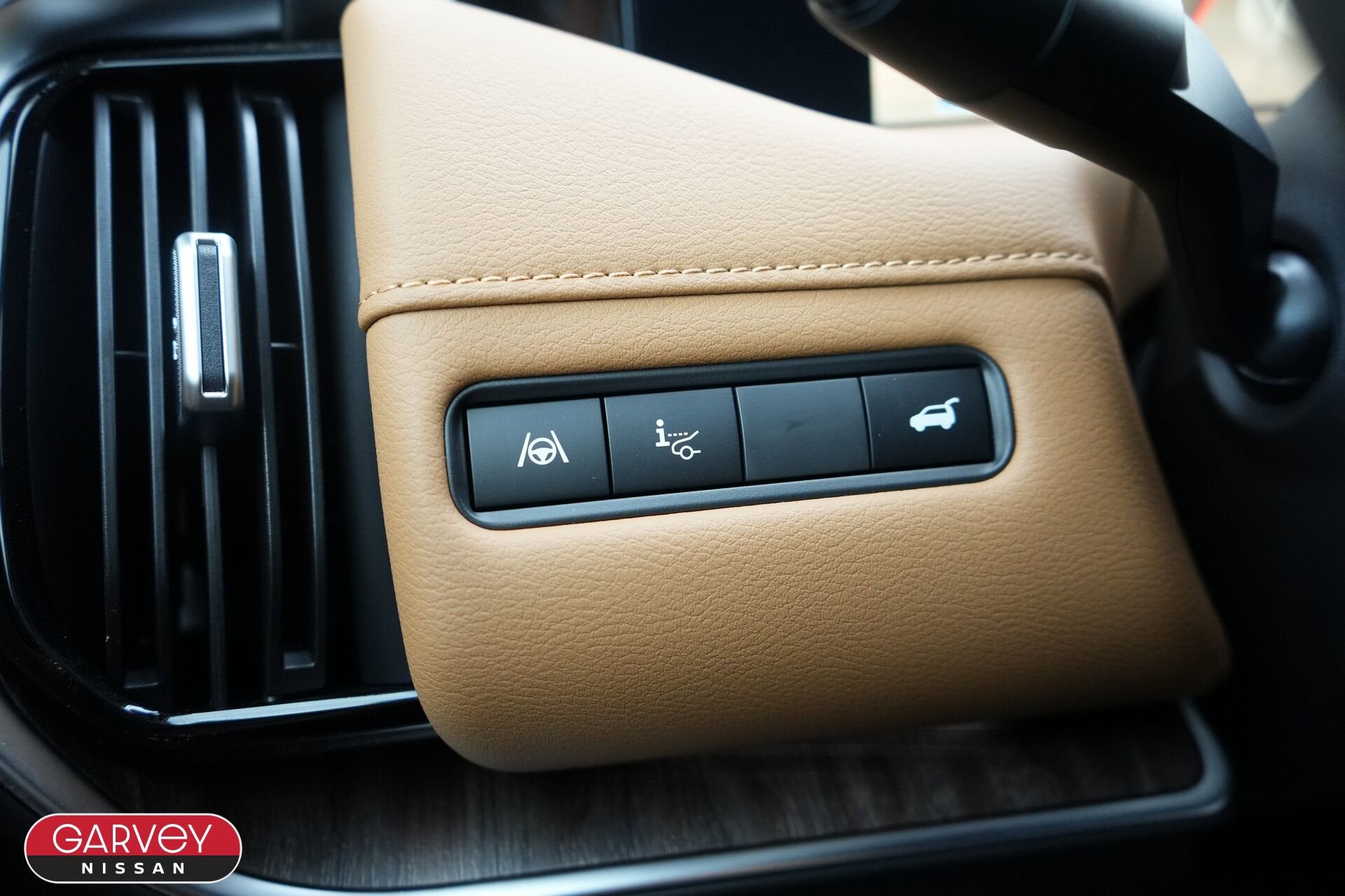 2025 Nissan Armada SL