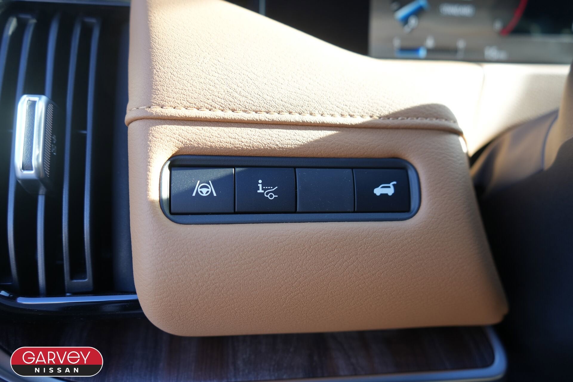 2025 Nissan Armada SL