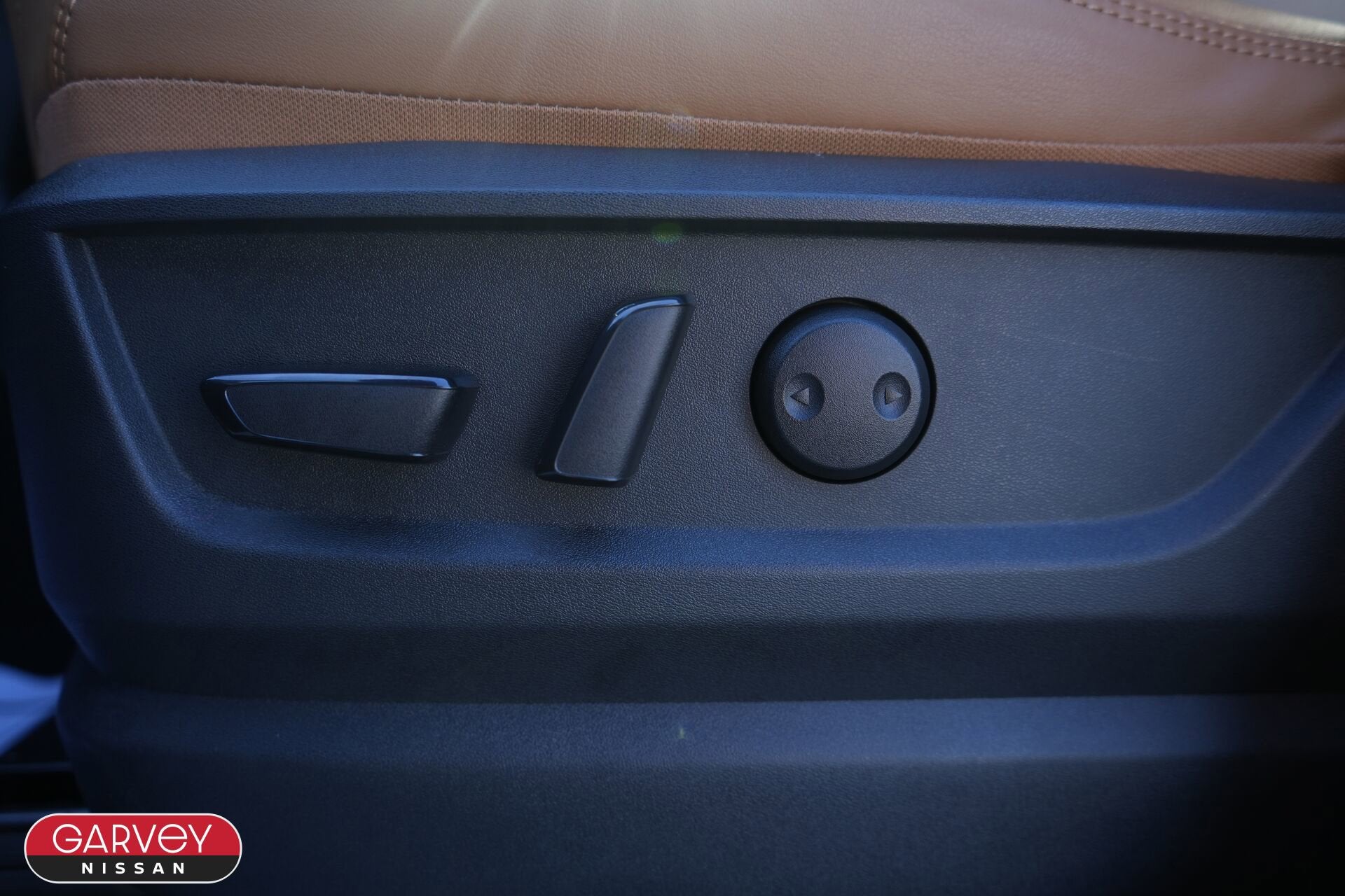 2025 Nissan Armada SL