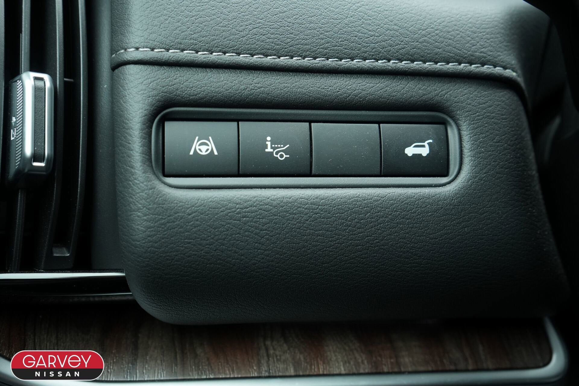 2025 Nissan Armada SL