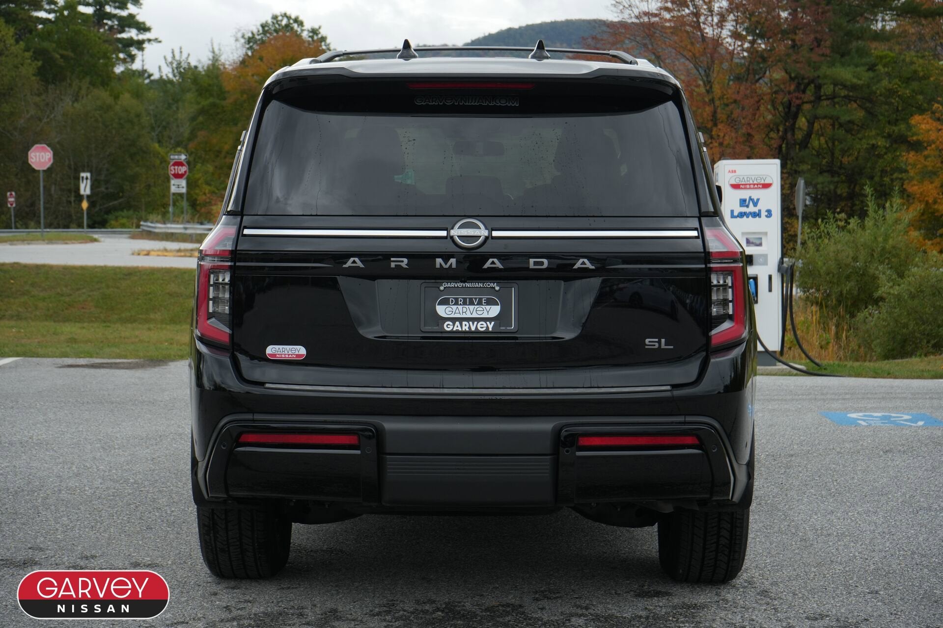 2025 Nissan Armada SL