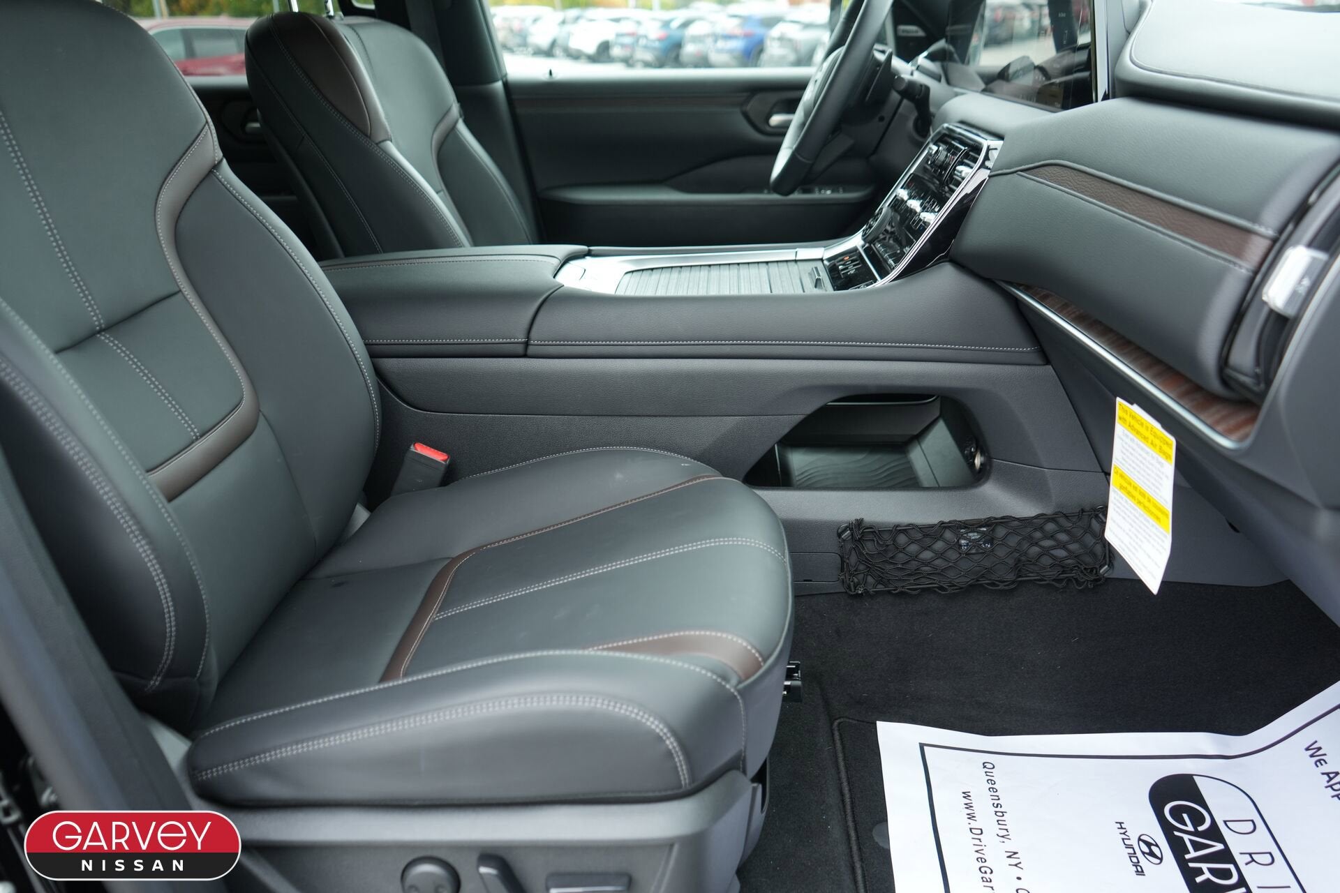 2025 Nissan Armada SL