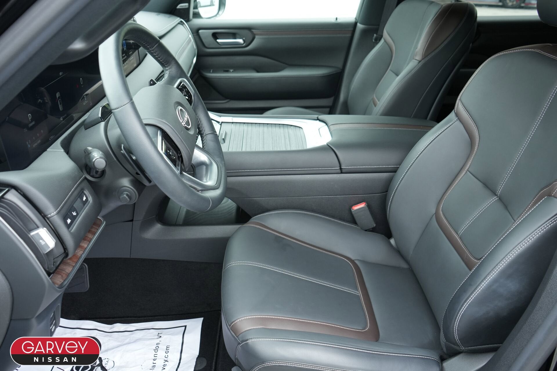 2025 Nissan Armada SL