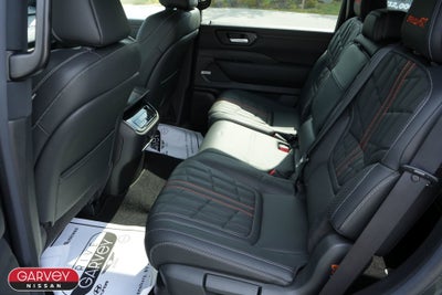 2025 Nissan Armada PRO-4X®