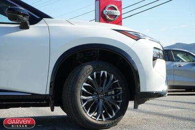 2025 Nissan Rogue Platinum