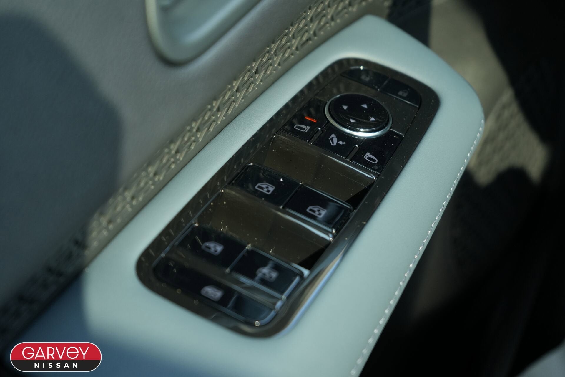 2025 Nissan ARIYA PLATINUM+ Dual Motor e-4ORCE® AWD