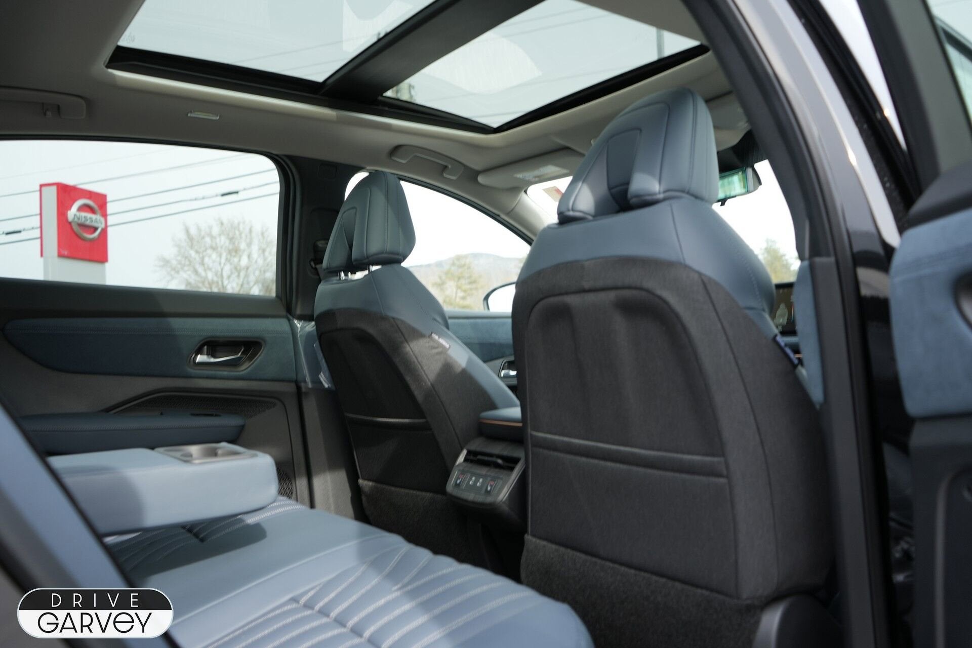 2025 Nissan ARIYA PLATINUM+ Dual Motor e-4ORCE® AWD