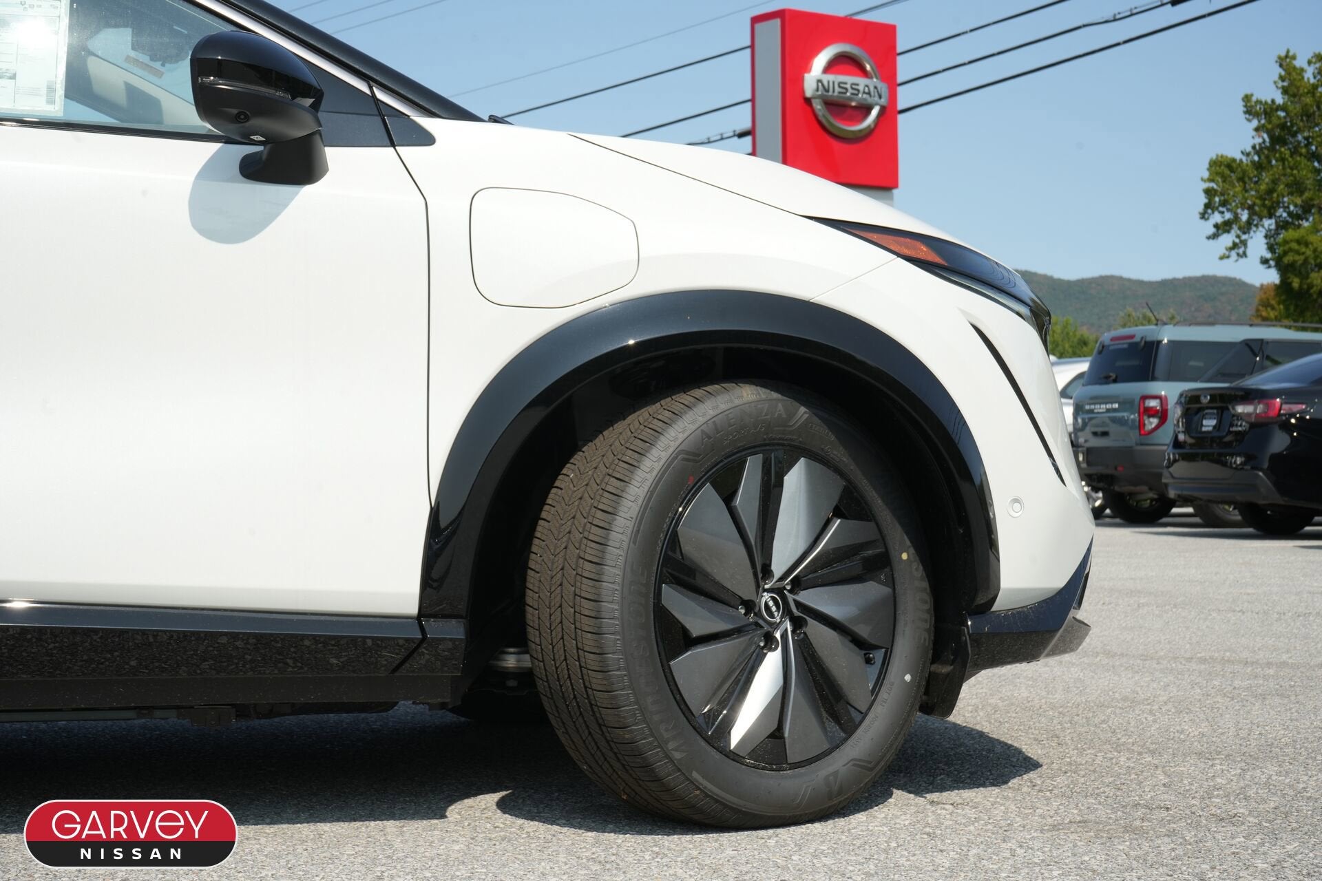 2025 Nissan ARIYA PLATINUM+ Dual Motor e-4ORCE® AWD